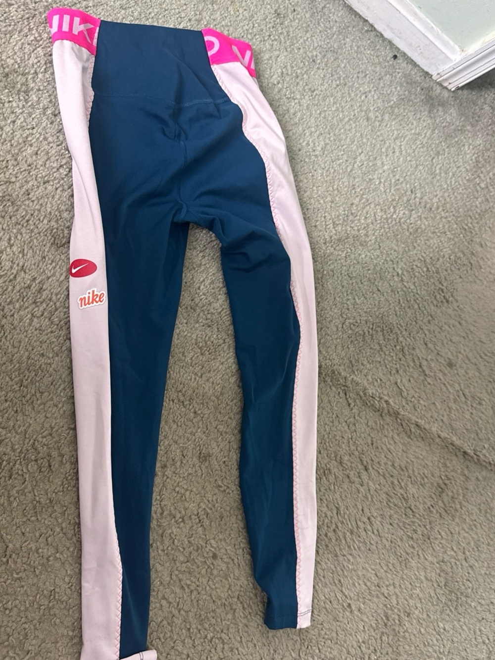 Nike Teal Leggings with Light Pink Panels and Hot Pink Waistband